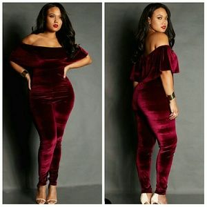 rebdolls Pants - Sexy Velvet Off Shoulder Ruffle Jumpsuit rebdolls Pants - Sexy Velvet Off Shoulder Ruffle Jumpsuit